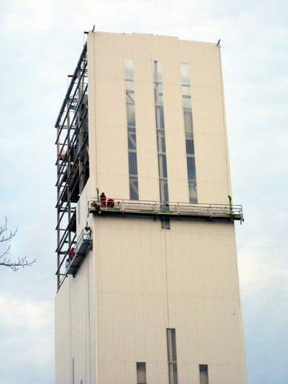 etrier col de cygne plateforme suspendue batiment travaux temporaires